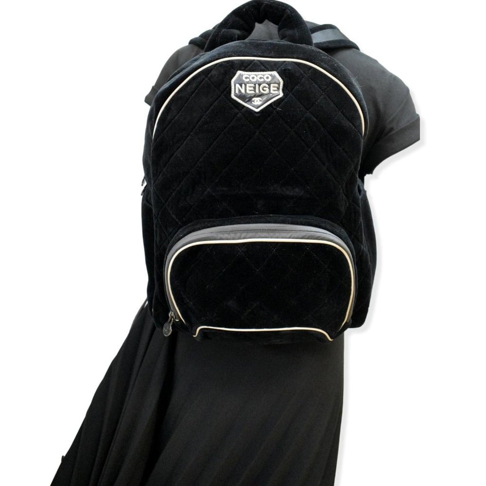 CHANEL  Coco Neige Front Pocket Quilted Velvet Backpack Bag Black - Picture 2 of 11